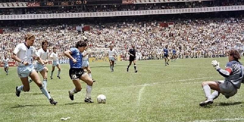 Bàn thắng của Maradona năm 1986 đã đi vào lịch sử bóng đá